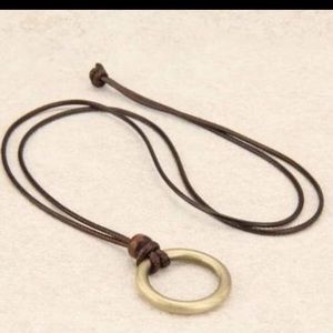 NWT Boutique Boho circle of life necklace